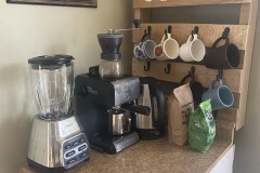 68a-Piscataqua-Rd-Kitchen-coffee-station